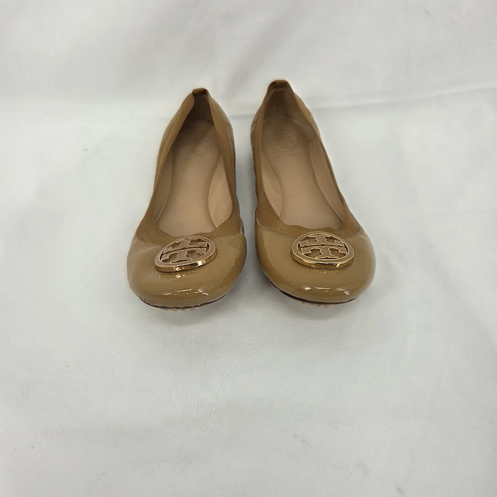 Tory Burch Caroline Ballet Flats s/n 36509 7M Camel color Patent Leather